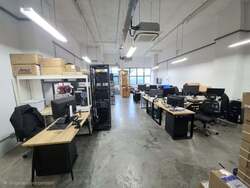 Interlocal Centre (D5), Warehouse #547513421
